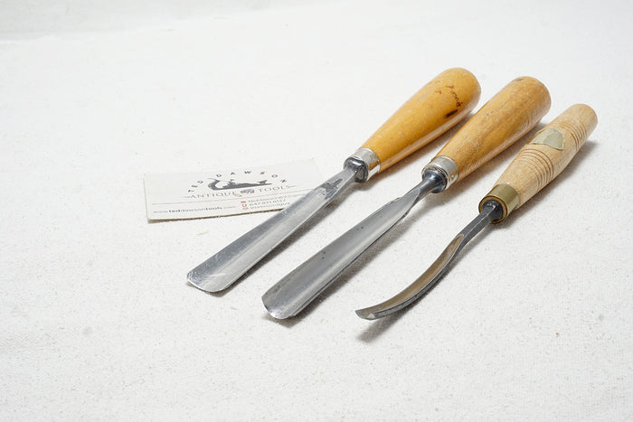 3 FINE CARVING GOUGES - BUCK BROS & ILES