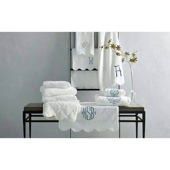 Cairo (W/Navy Scallop Piping) Washcloth by Matouk