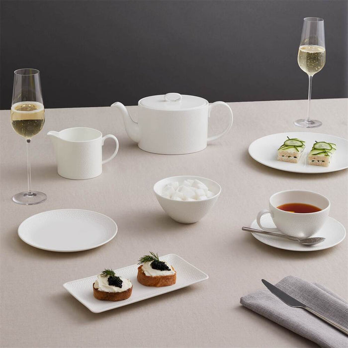 Gio Rectangular Server 32 cm by Wedgwood Additional Image - 3