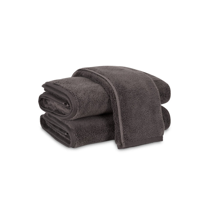 Milagro Bath Towel Charcoal